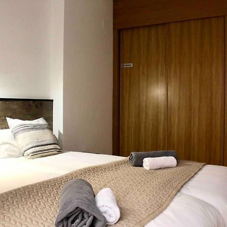 Downtown Jinetes Deluxe With Pool & Free Parking Apartment Малага Екстериор снимка